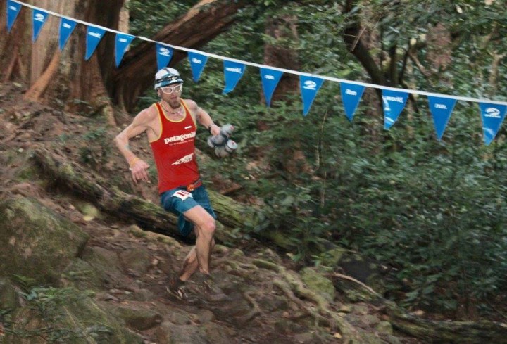 Lap 3. Photo by Allen Lucas.